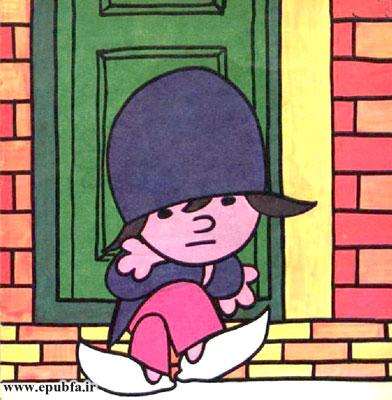 فلفلی روی سکوی جلوی خانهشان نشسته بود و فکر میکرد